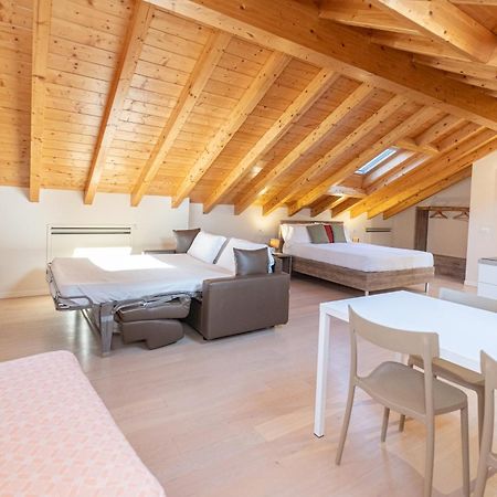 Il Grifo Bed & Breakfast Lenno Exterior photo