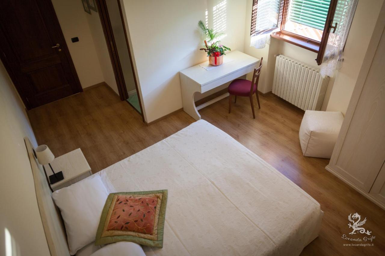 Il Grifo Bed & Breakfast Lenno Exterior photo