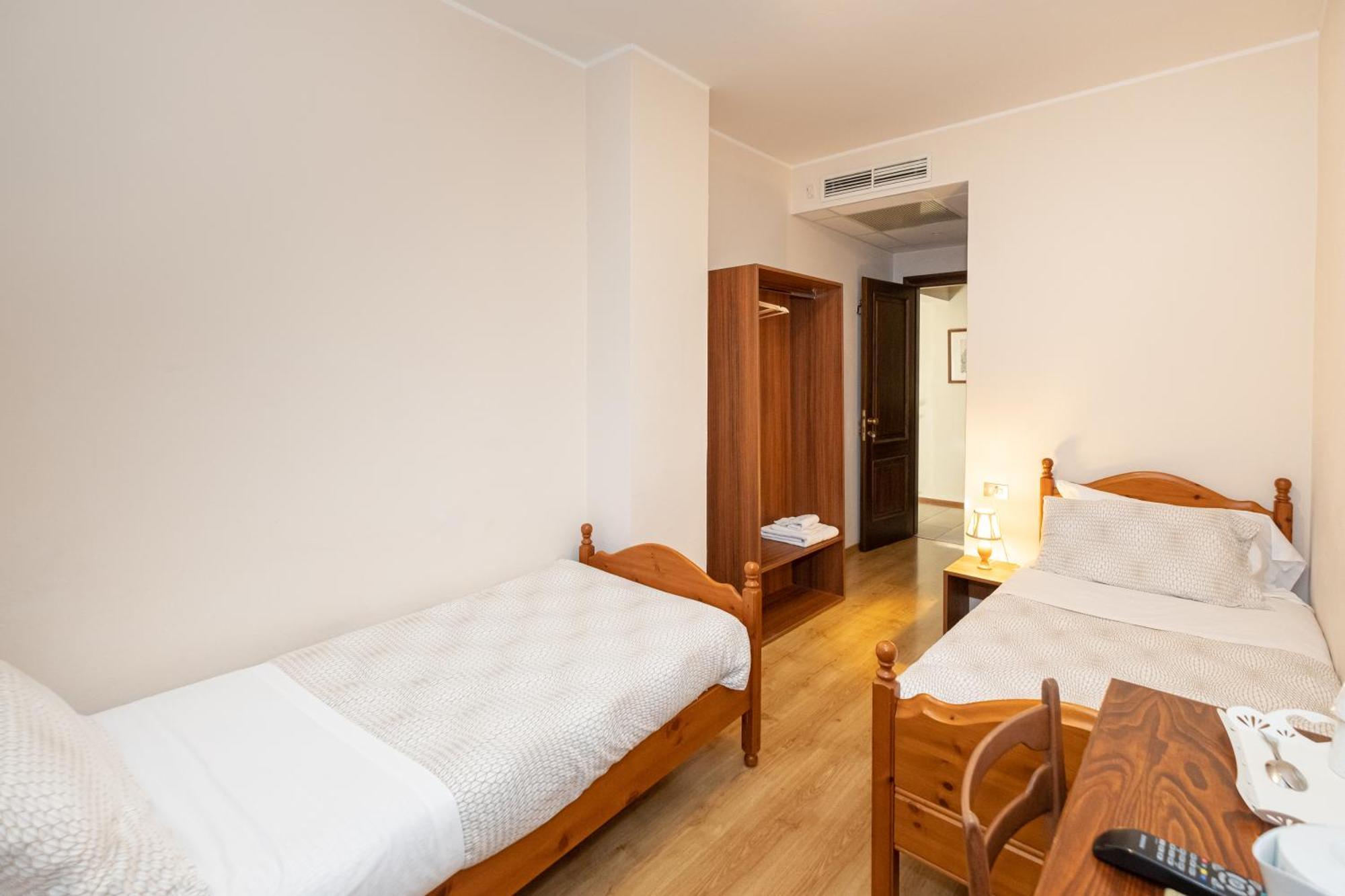 Il Grifo Bed & Breakfast Lenno Exterior photo